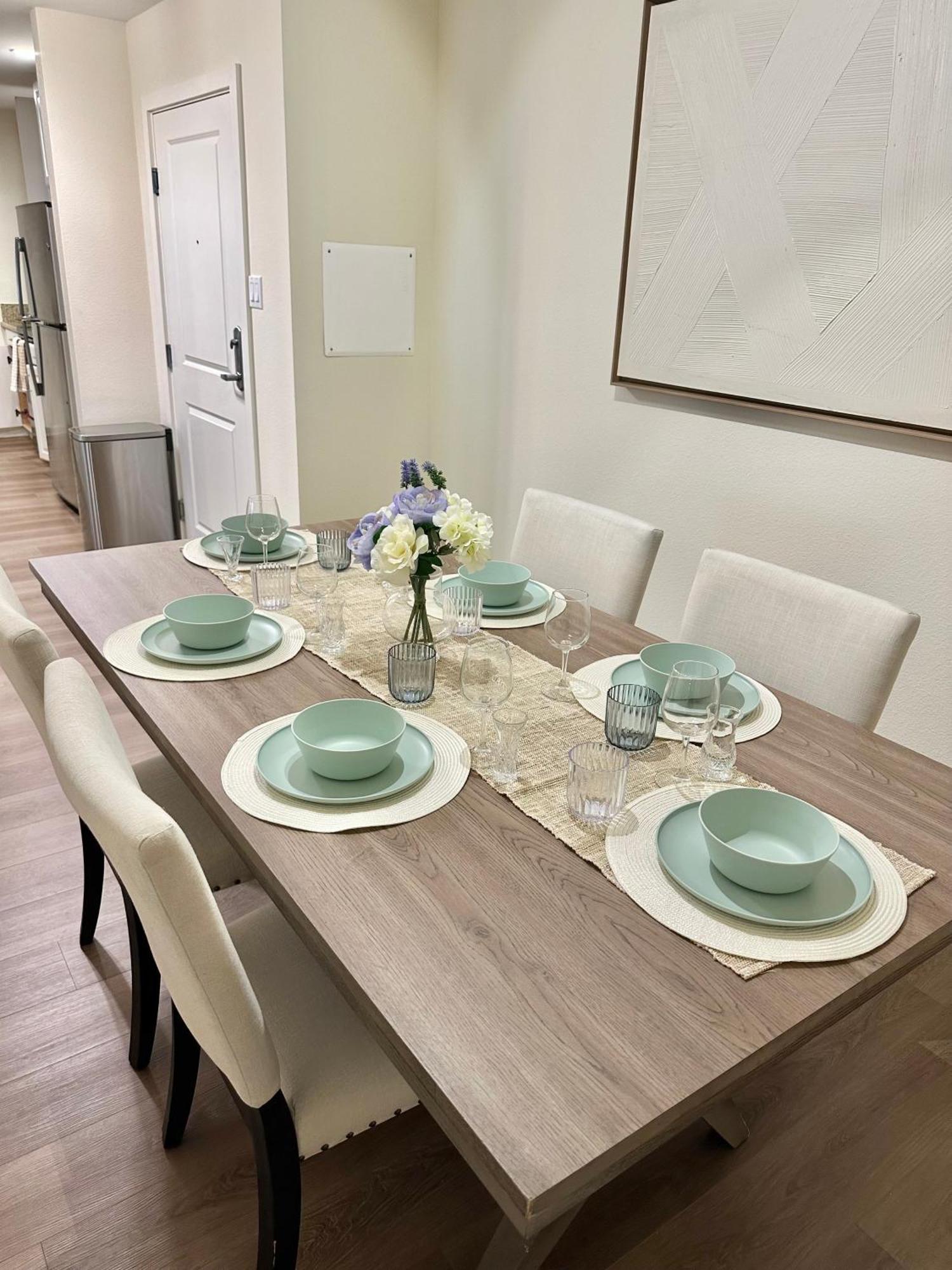 Oceanfront Peaceful 2br 2ba In Marina Del Rey *