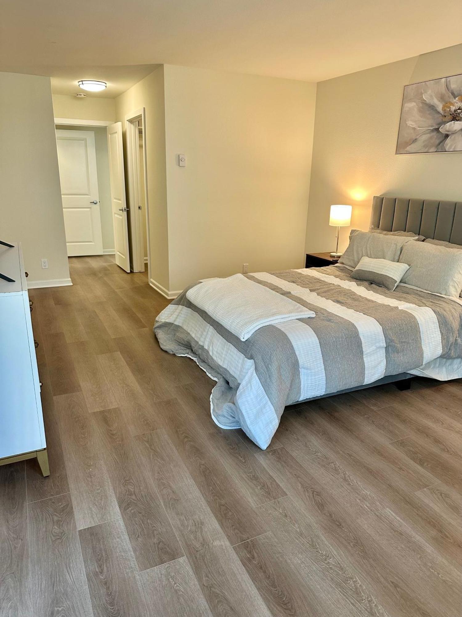 Oceanfront Peaceful 2br 2ba In Marina Del Rey Los Angeles
